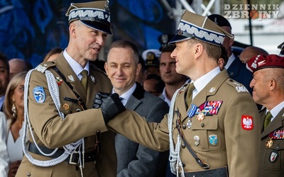 Nowy pierwszy cyberżołnierz