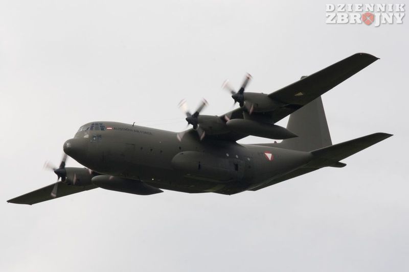 dodaj nazwę zdjęcia