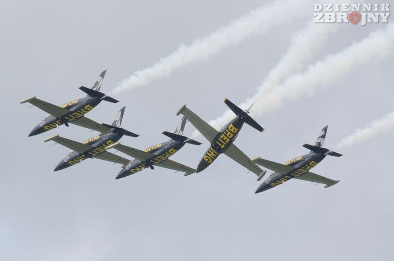 dodaj nazwę zdjęcia