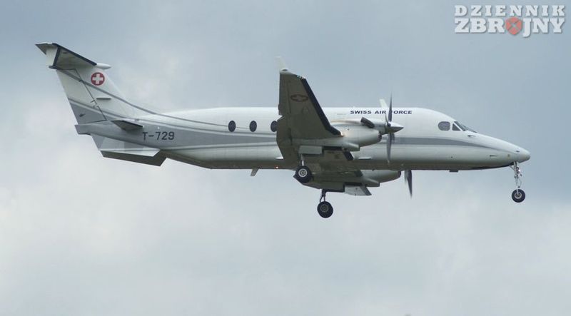 Szwajcar Beech 1900D