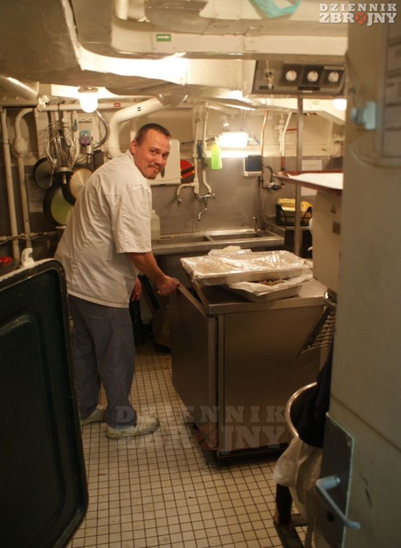 Fragment kuchni okrętowej