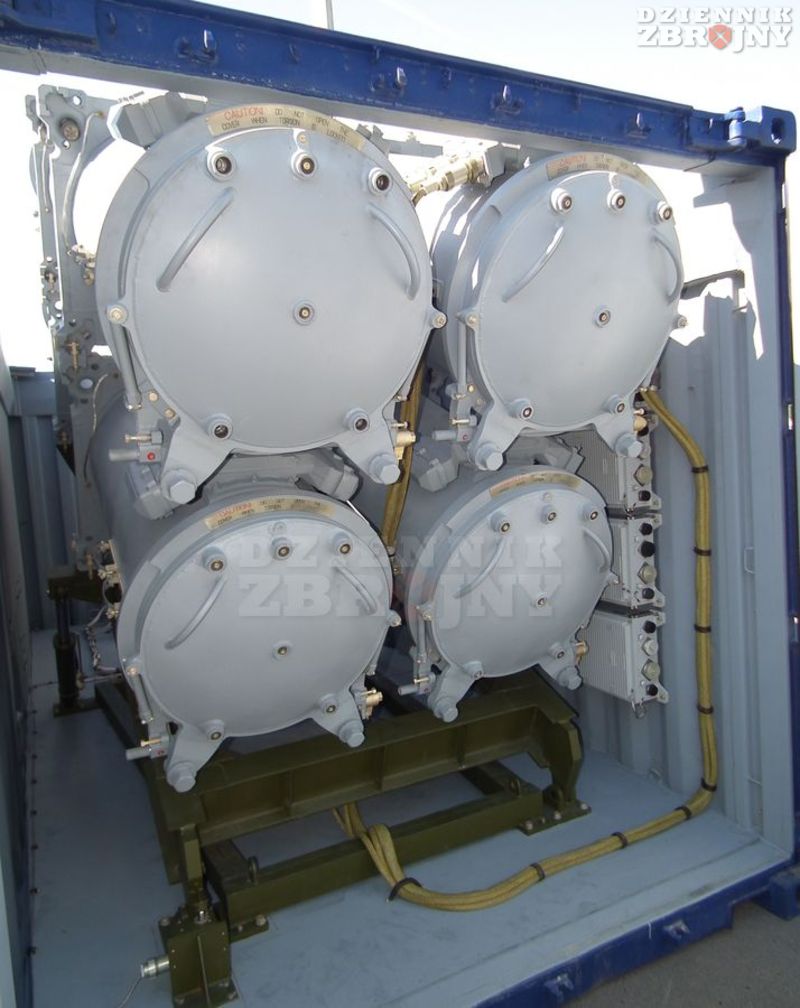 Wyrzutnia rakiet Ch-35UE w 20 stopowym kontenerze systemu Club-K