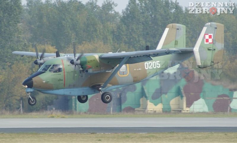 Lekki transportowiec M-28 Bryza