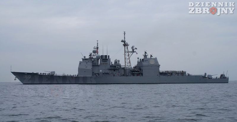 Amerykański krążownik rakietowy USS Normandy