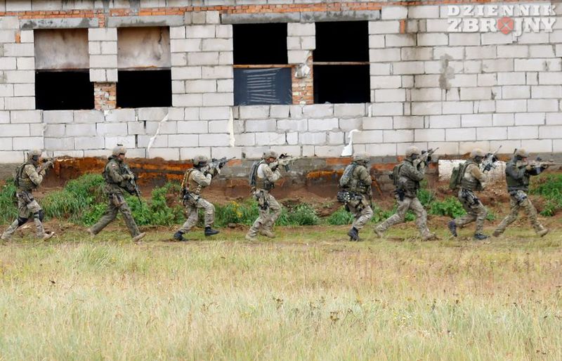 Podczas przemieszczania wzajemne ubezpieczenie. 