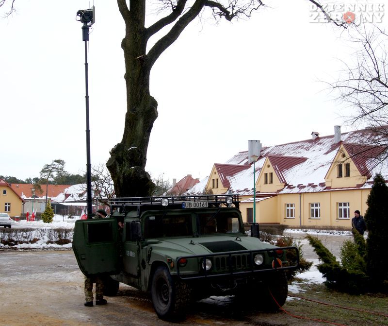 Jeden z lublinieckich Humvee jako nośnik BSP/BSR.