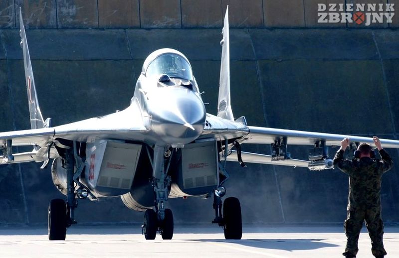 Kołuje miński MiG-29